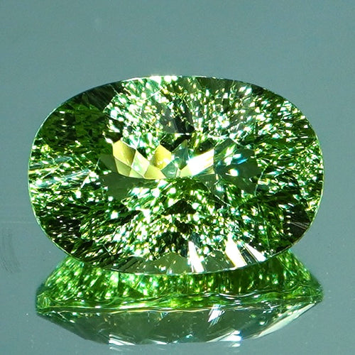【Radiant Kiriko Cut®︎】 1.56ct Natural Tsavorite Garnet