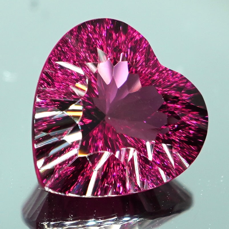 【Radiant Kiriko Cut®︎】 2.58ct Natural Rhodolite Garnet